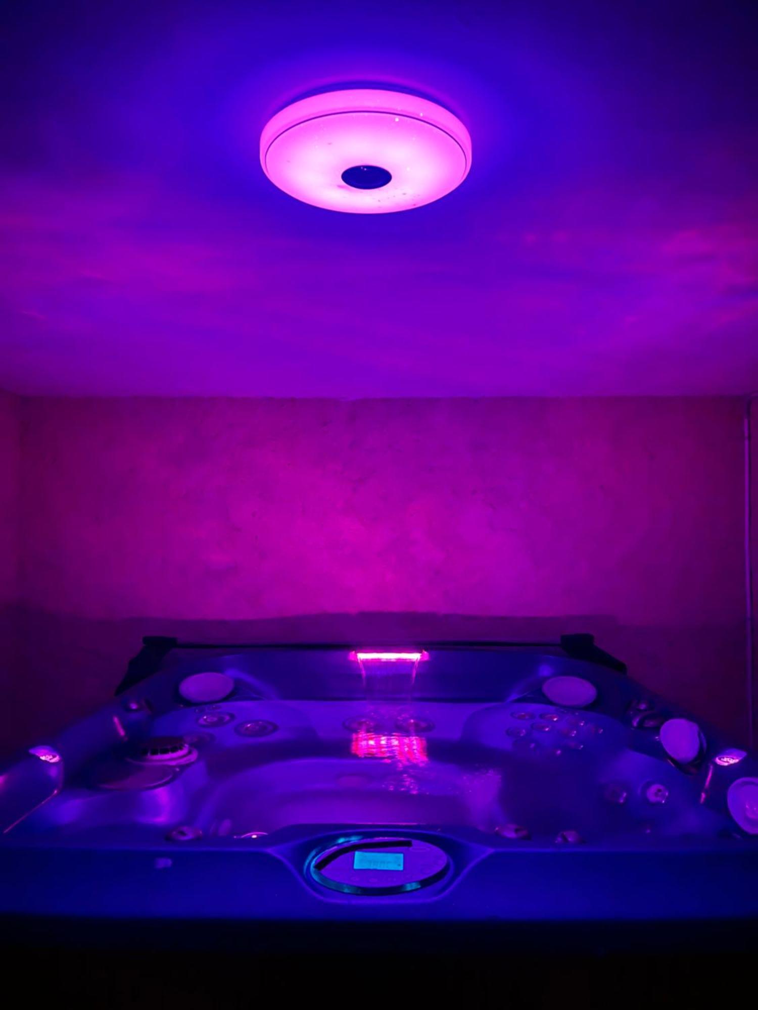 Bas De Villa 70M2 Independant Avec Espace Jacuzzi Prive Le Lavandou Ngoại thất bức ảnh
